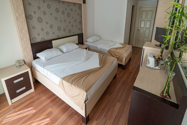 Bedroom 4, Club Aperion Beach hotel - All inclusive, Manavgat