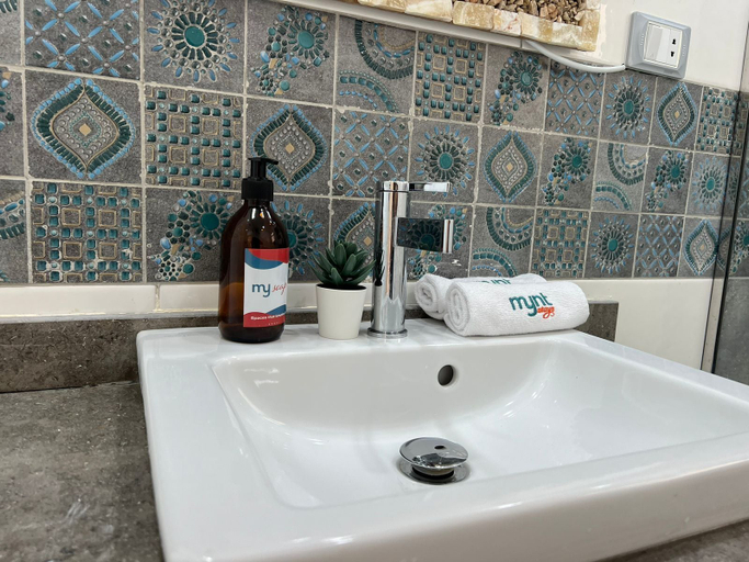 Bathroom 5, Fouka North Coast CL2-CH19-G01, Marsa Matruh