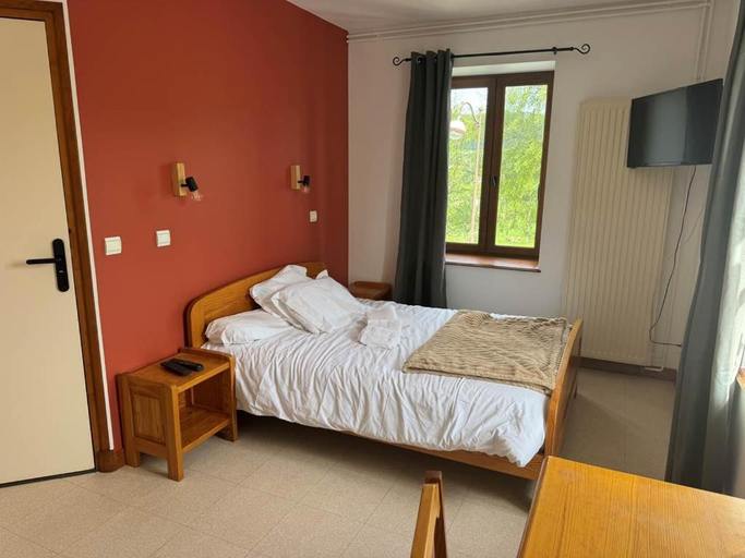 Bedroom 2, Rod et Seve, Rhône
