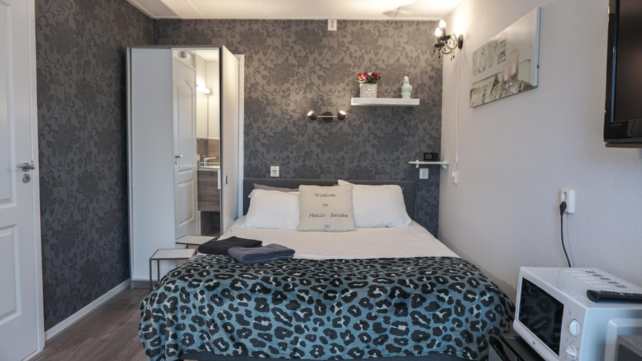 Bedroom 2, Logies Jardin Schagen, Schagen