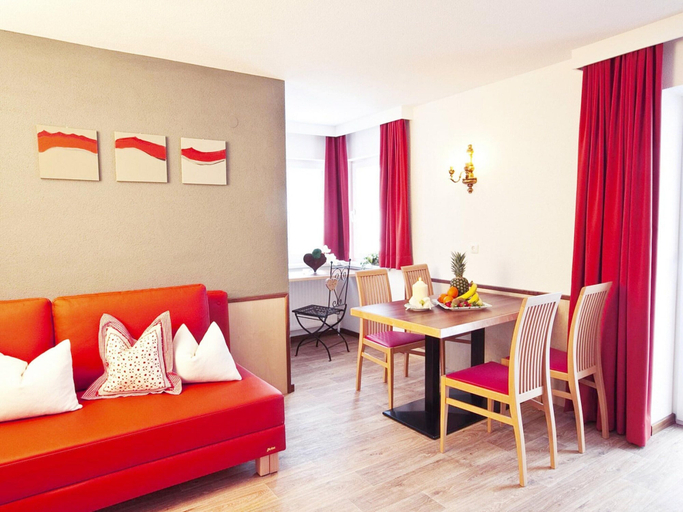 Living room 3, Apartment in Ischgl Overlooking the Mountains, Landeck