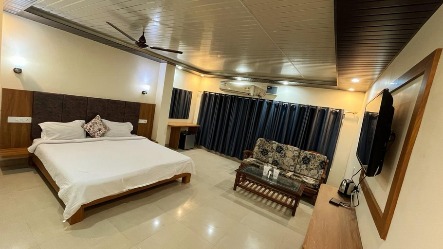 Bedroom 2, Hotel Kishan Vilas, Pashchim Champaran