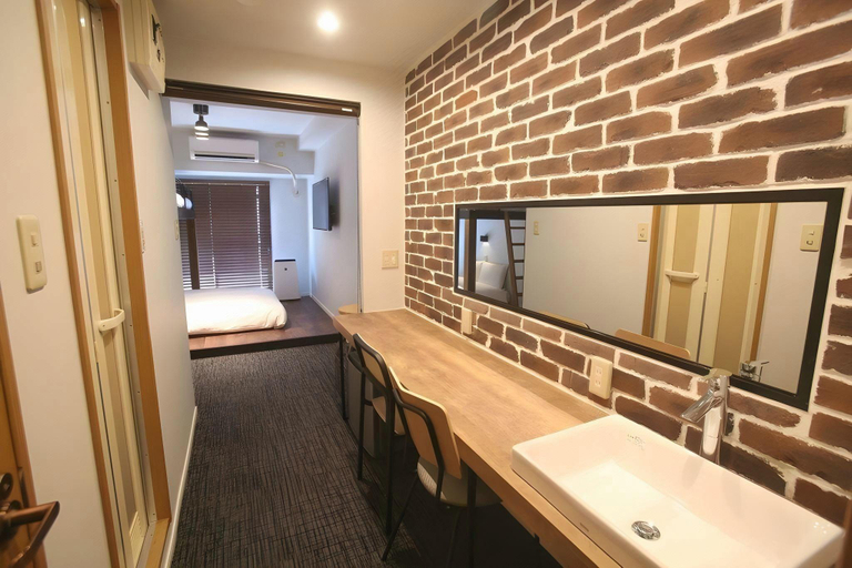 Bathroom 4, TABIGOYA LIFE&TRIP HAKATA EAST, Fukuoka
