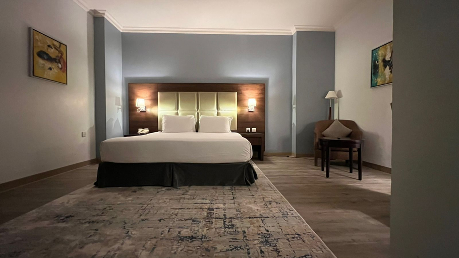 Bedroom 4, Golden Tulip Al Khobar, Al Khobar