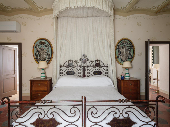 Bedroom 3, Castello di Fighine, Siena