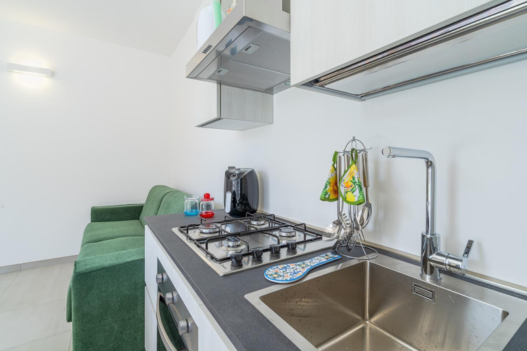 Kitchen 4, Villetta Vanessa, Syracuse