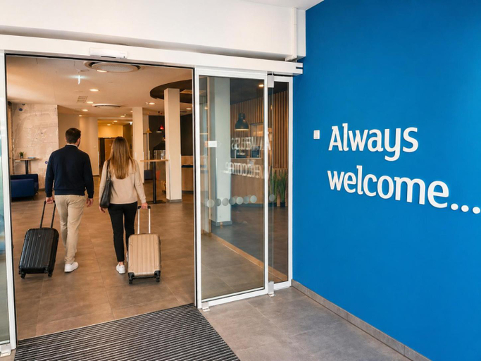 Public Area 3, Holiday Inn Express MUNICH AIRPORT - ERDING, Erding