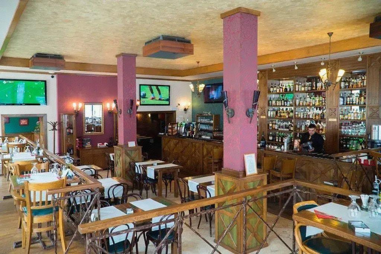 Food & Drinks 5, Hotel Gott, Brasov