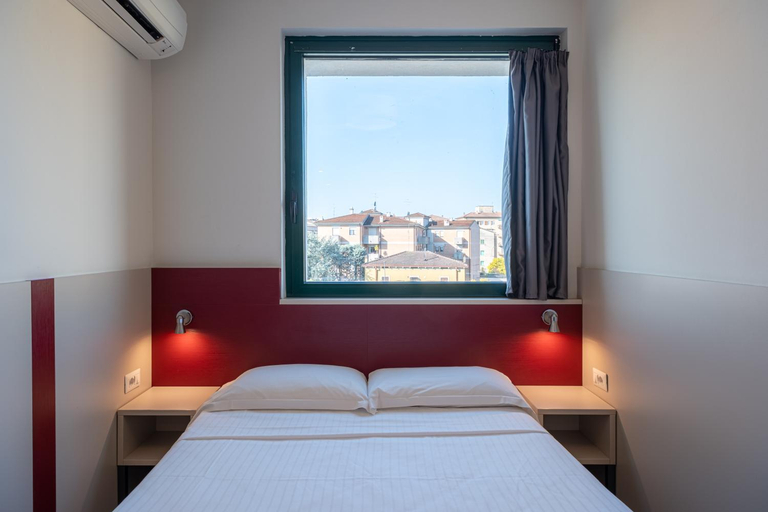 Bedroom 3, Porta Palio Hotel, Verona