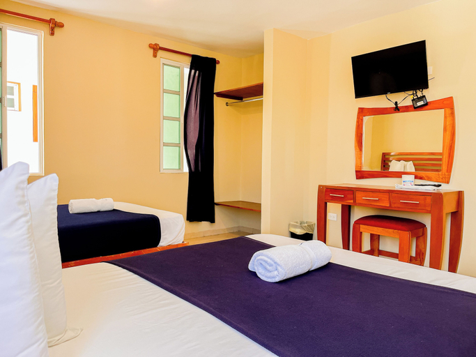 Bedroom 4, Progreso Beach Hotel, Progreso