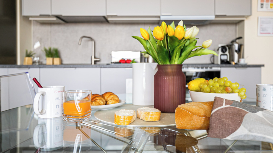 Food & Drinks, Italianway Comfort - Biancamano 2, Milano