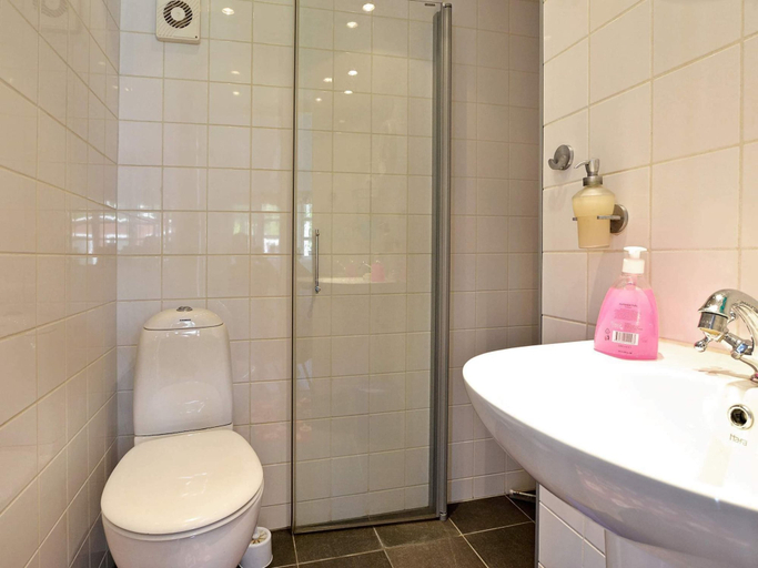 Bathroom, 4 Star Holiday Home in Solvesborg, Sölvesborg