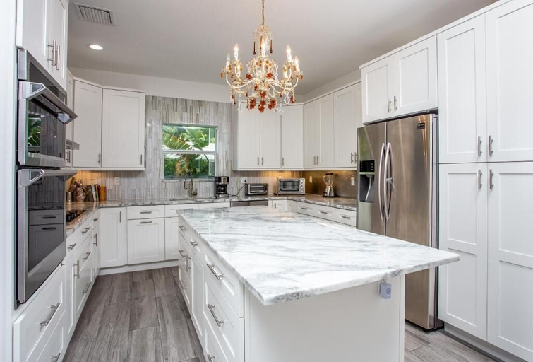 Private kitchen, Casa Hermes Wilton Manors, Broward