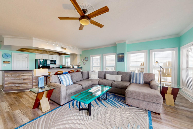 Others 4, Paradise Shores 200, Bay