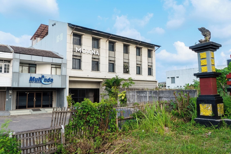 Primary image
