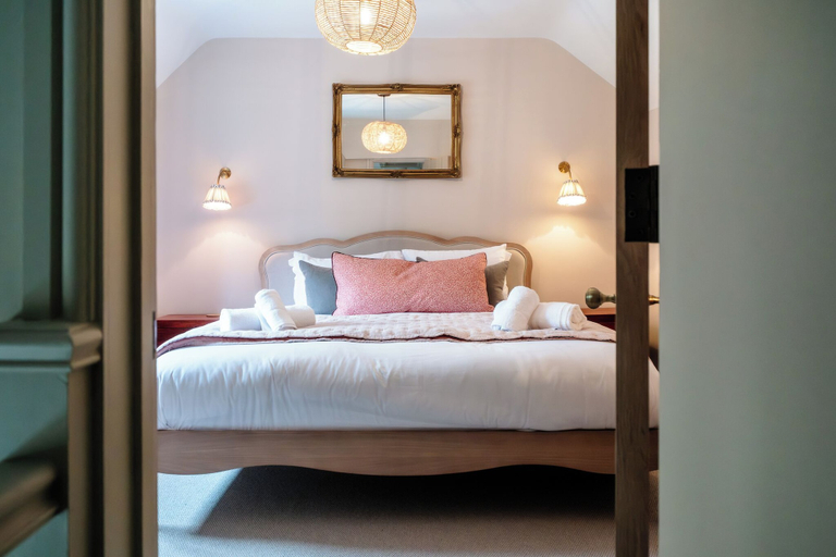 Room 5, The Potting Shed Banham Cottages, Gloucestershire