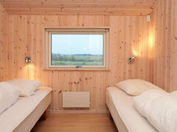 Bedroom 2, 5 Star Holiday Home in Rodby, Lolland