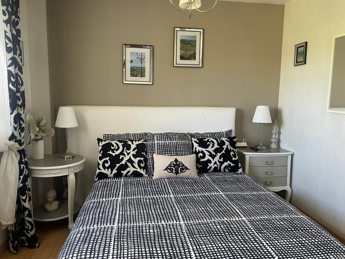 Bedroom 2, Mille et Une Bulles 51, Marne