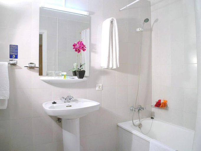 Bathroom, Hotel Pelinor, Santa Cruz de Tenerife