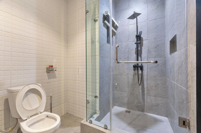 Bathroom 5, ARI RESIDENCE, Ikeja