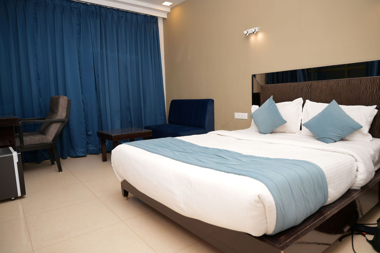 Room 5, HEMAS HOTEL SUPREME, Visakhapatnam