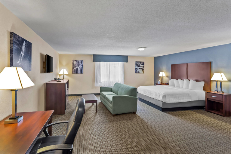 Bedroom 3, Rodeway Inn, Cabell