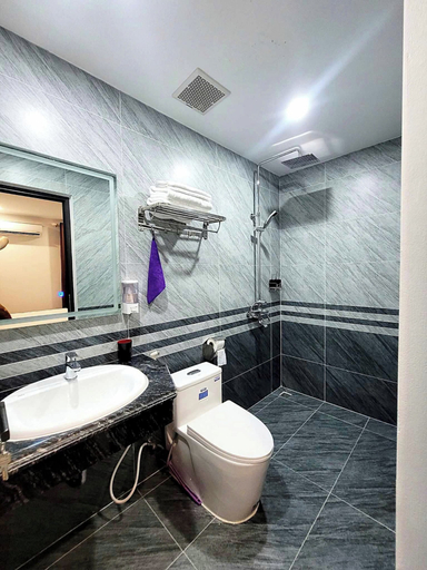 Bathroom 4, SWAN MOTEL, Hạ Long
