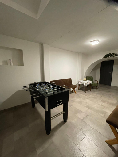 2, Zu Hause, Kežmarok