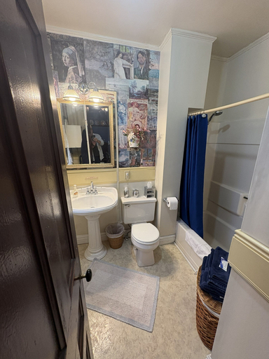 Bathroom 4, Bentley House Bed and Breakfast, Rutland