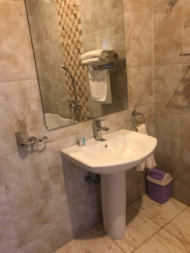 Bathroom 3, Puma Garden and Suites, Gasabo