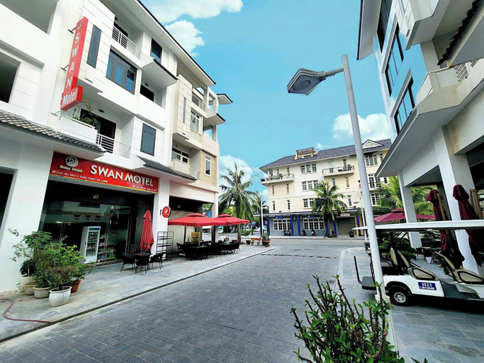 Exterior & Views 2, SWAN MOTEL, Hạ Long