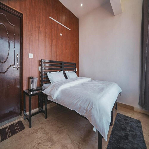 Others 4, Spandan Villas, Dehradun