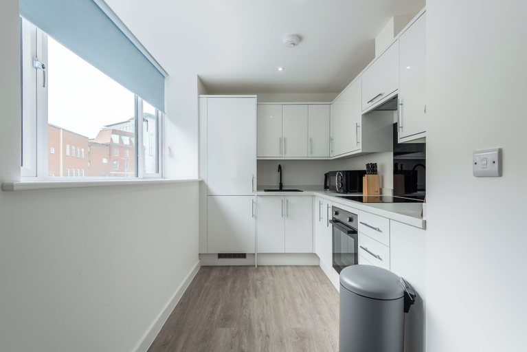 Private kitchen 5, City Point Apartments by Guestz, Kingston upon Hull