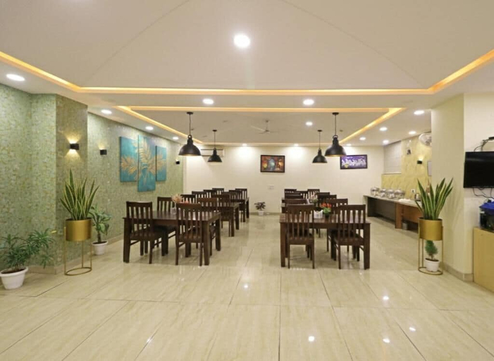 Dining 5, Hotel Grand Suites -Delhi Airport, Delhi