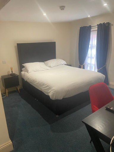 Bedroom 2, The Star Inn, Hampshire