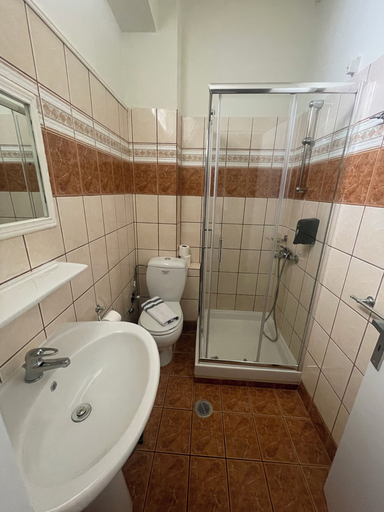 Bathroom 4, Grand Hotel Loutraki, Peloponnese