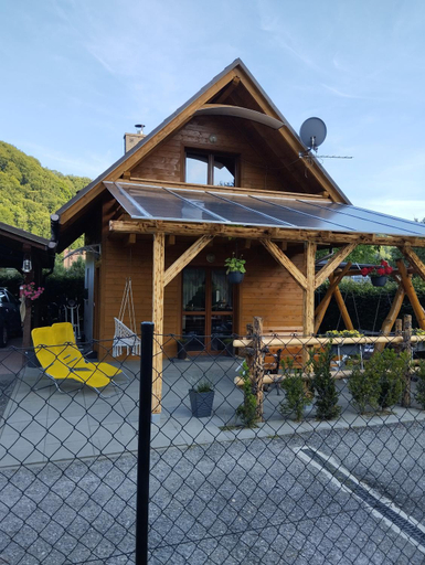 2, Domek u Majki, Nowy Targ