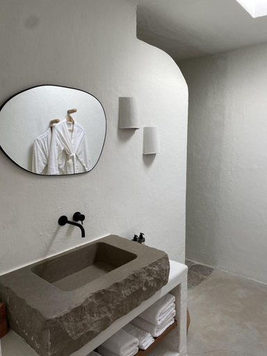 Bathroom 2, Aguamadera, Baleares