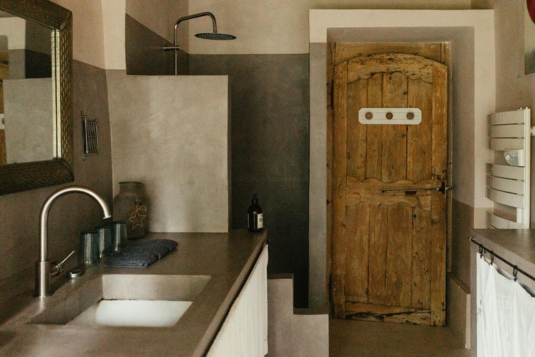 Bathroom 5, Domaine La Parpaille, Vaucluse