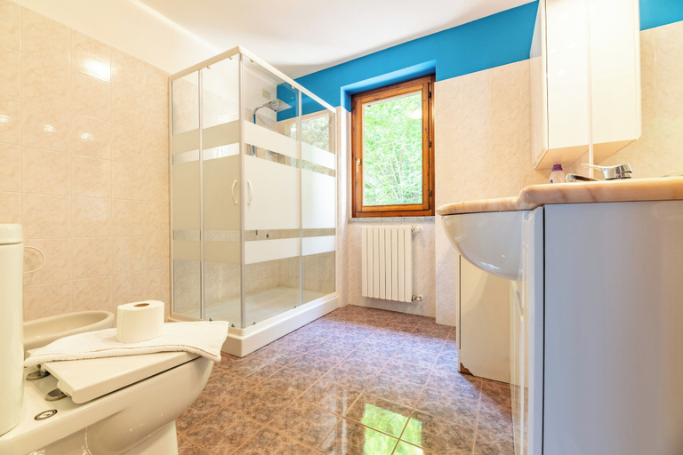 Bathroom 5, Balcone di Noa e Stella, Como