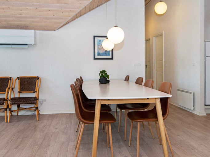 Others 5, 5 Star Holiday Home in Glesborg, Norddjurs
