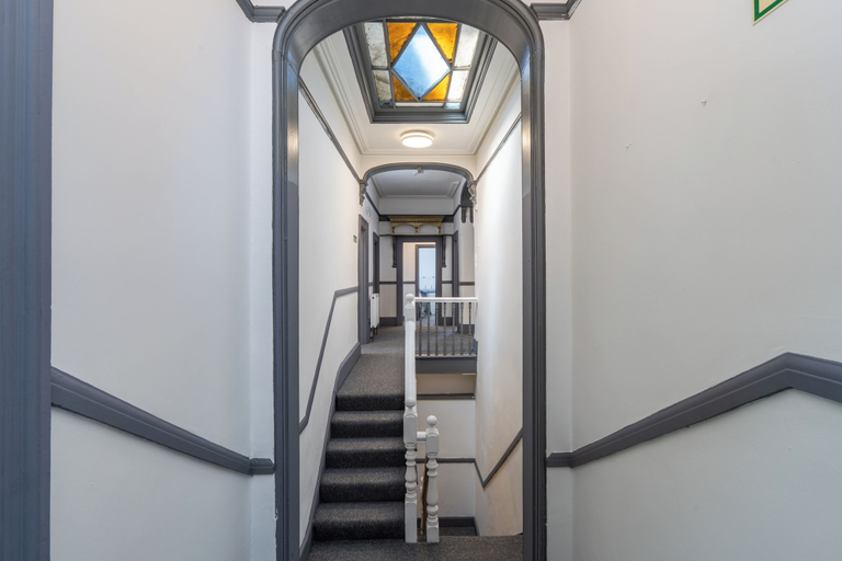 Interior, Room 1 - The Archers, Southampton