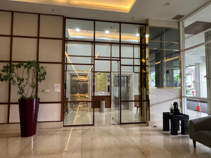 Public Area 2, Vasaka The Reiz Condo, Medan