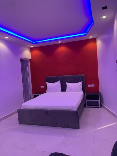 Room 4, Résidence astou et ndiaga, Dakar