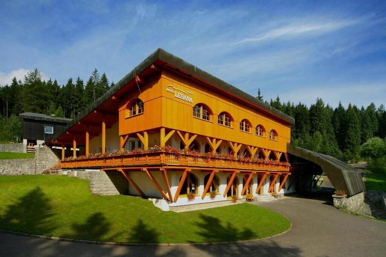 Exterior & Views 2, Hotel Lesana, Trutnov