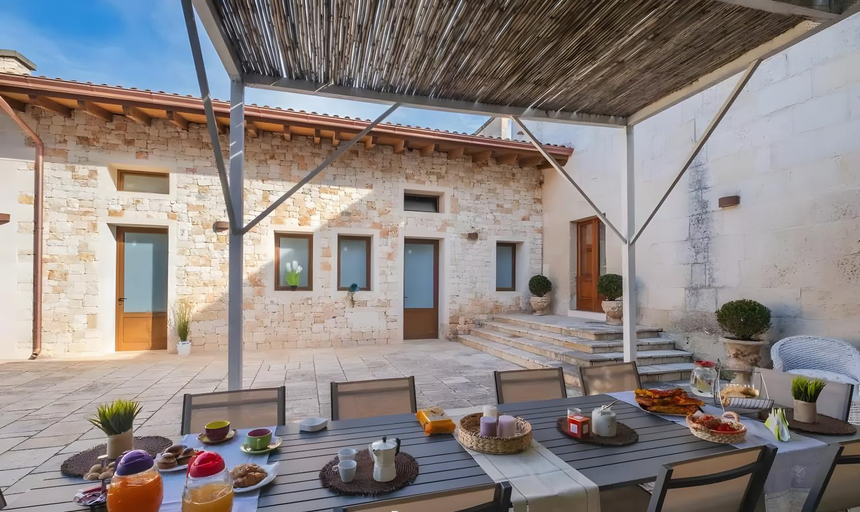 Food & Drinks 5, Antica Masseria Torre della Luna, Lecce