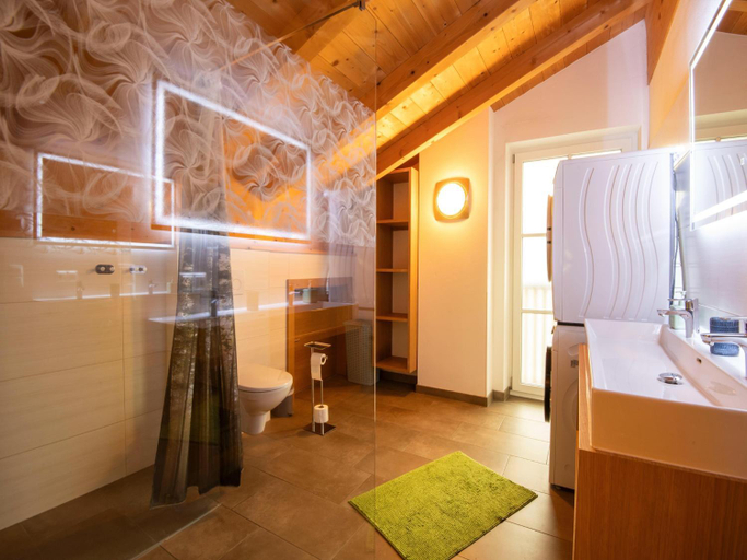 Bathroom 3, Apartment in Brixen near SkiWelt Lift, Kitzbühel