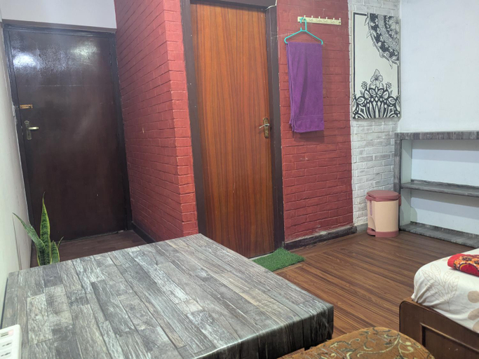 Bedroom 2, Karunamaya Hotel, Bagmati