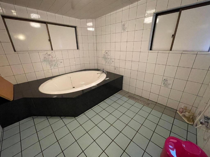 Bathroom 2, HOTEL　LISBON, Maibara