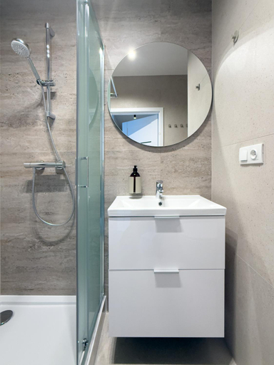 Bathroom 3, Legnicka Residence, Środa Śląska
